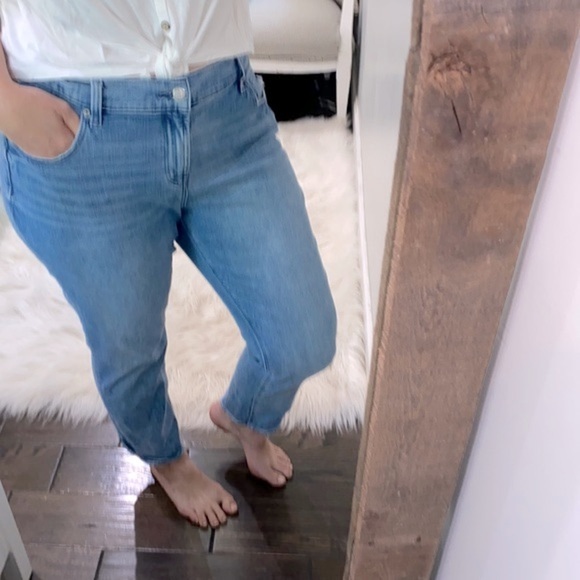 Old navy jeans boyfriend mid-rise size 14 - Picture 1 of 6